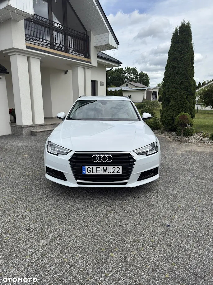 Audi A4 2.0 TDI S tronic - 2