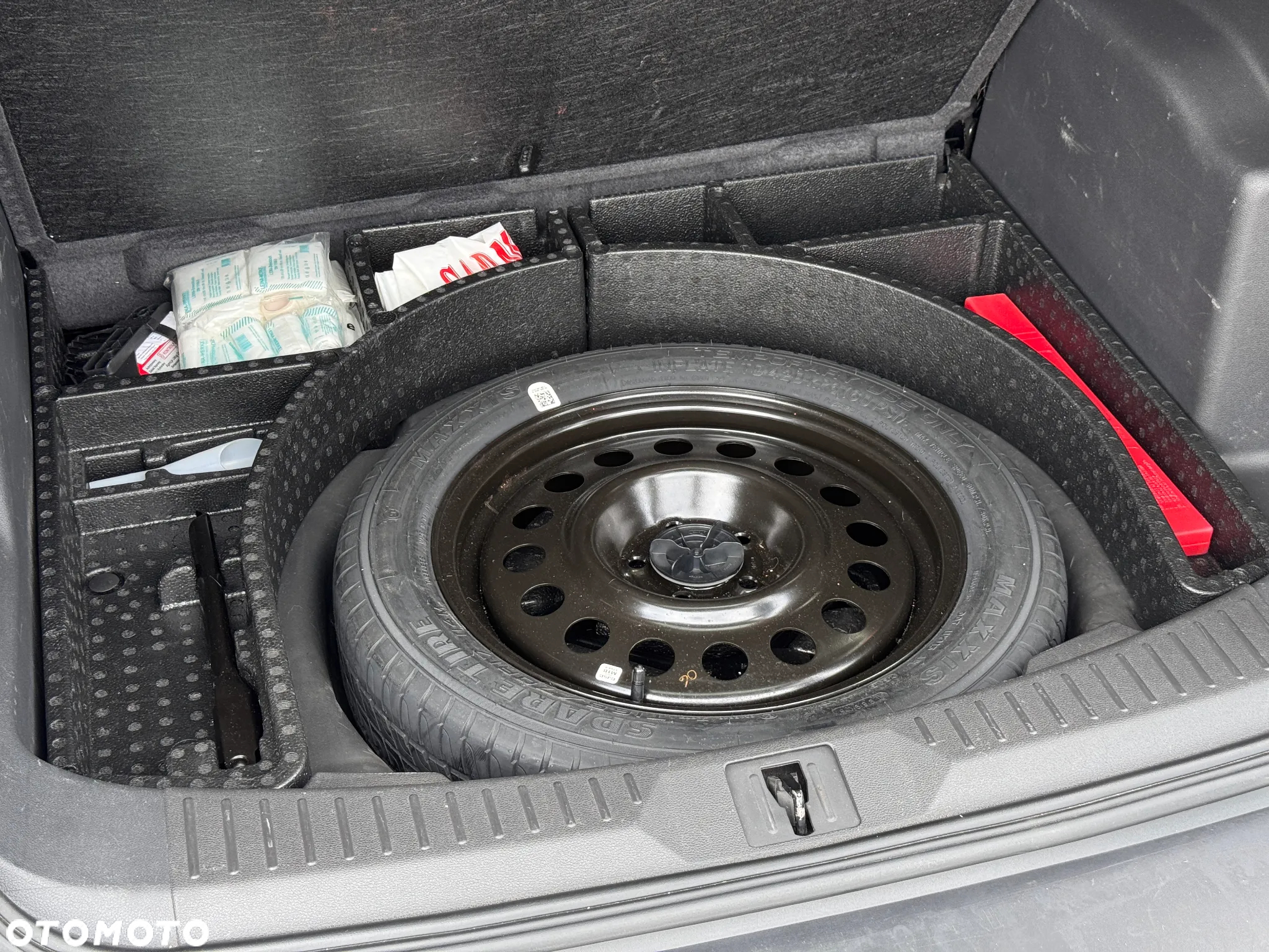 Ford Kuga - 30