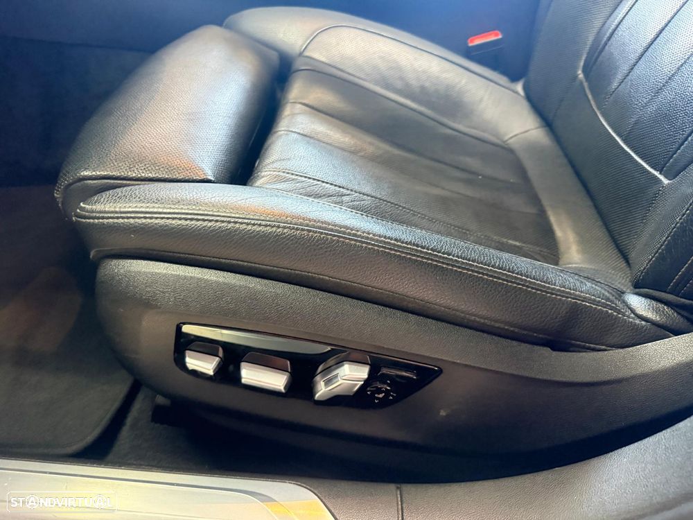 BMW 740 e iPerformance Pack M - 33