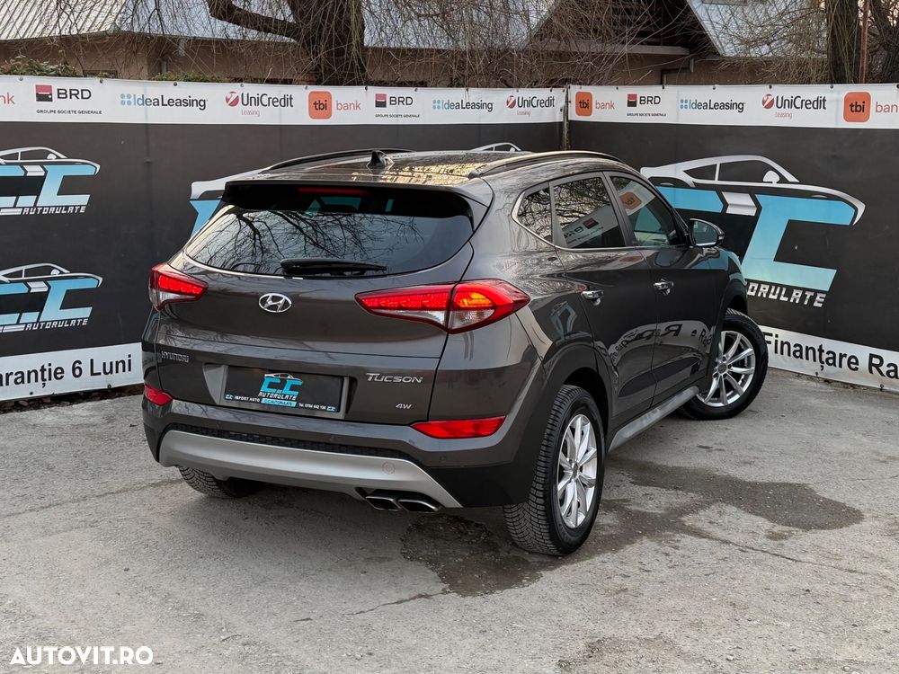 Hyundai Tucson 2.0 CRDI 4WD 6AT Style - 36