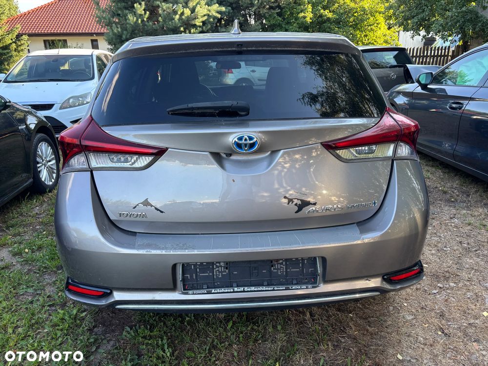 Toyota Auris - 7