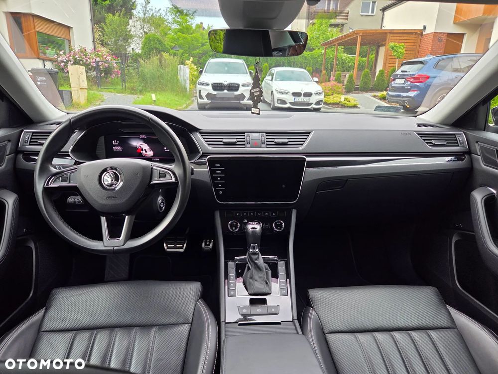 Skoda Superb 2.0 TSI 4x4 L&K DSG - 5