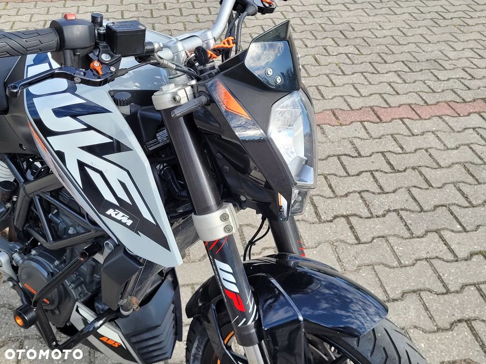 KTM Duke 125 - 10