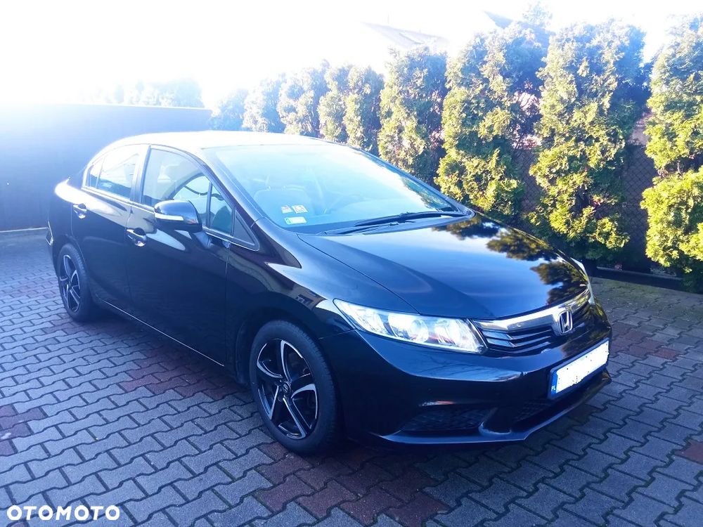 Honda Civic 1.8 Comfort - 23