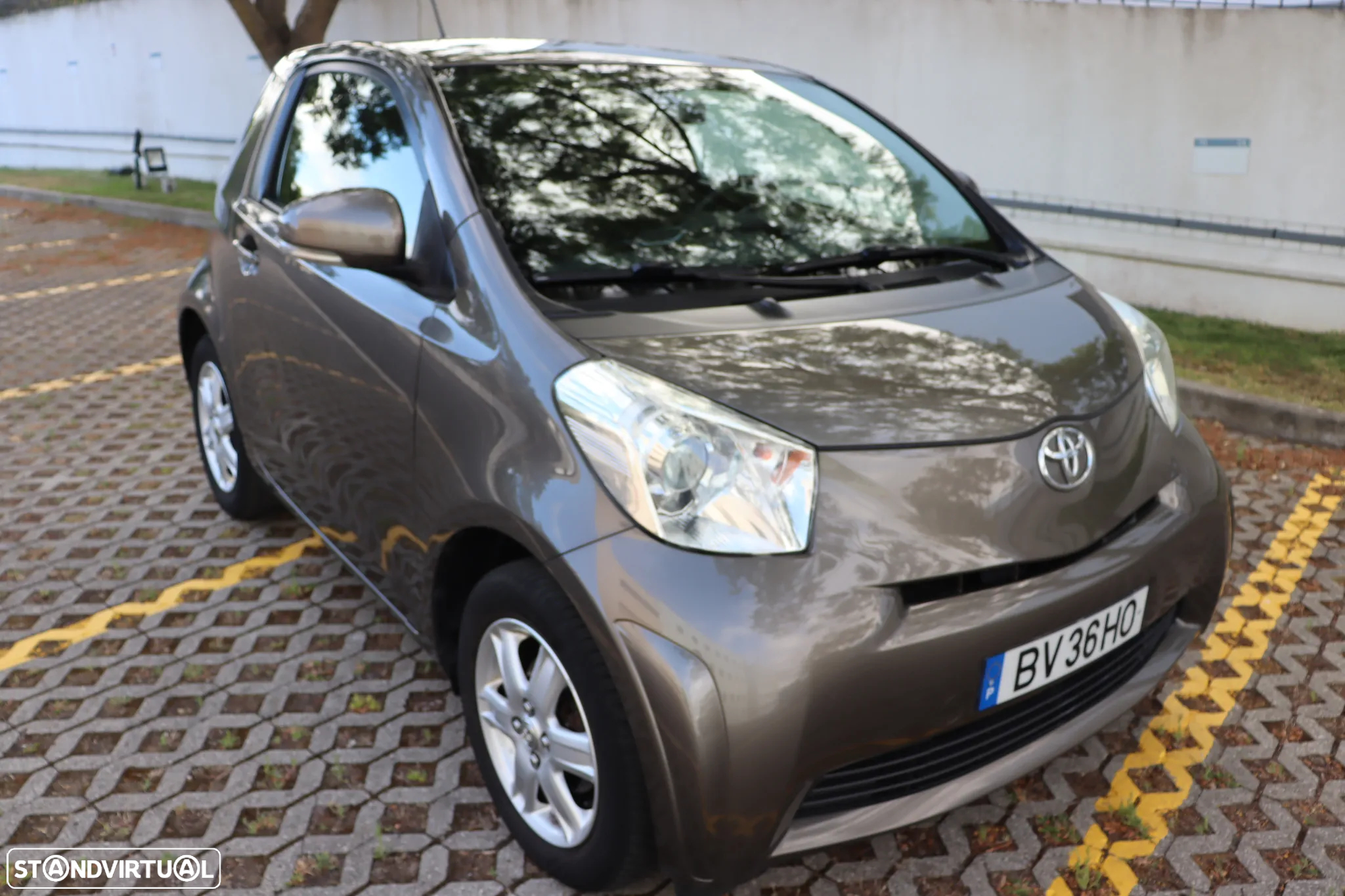 Toyota iQ 1.4 D-4D 2 EP - 40