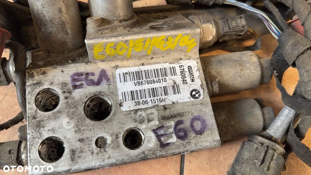 BMW E60 E61 POMPA ZAWIESZENIA DYNAMIC DRIVE 6760840 - 3