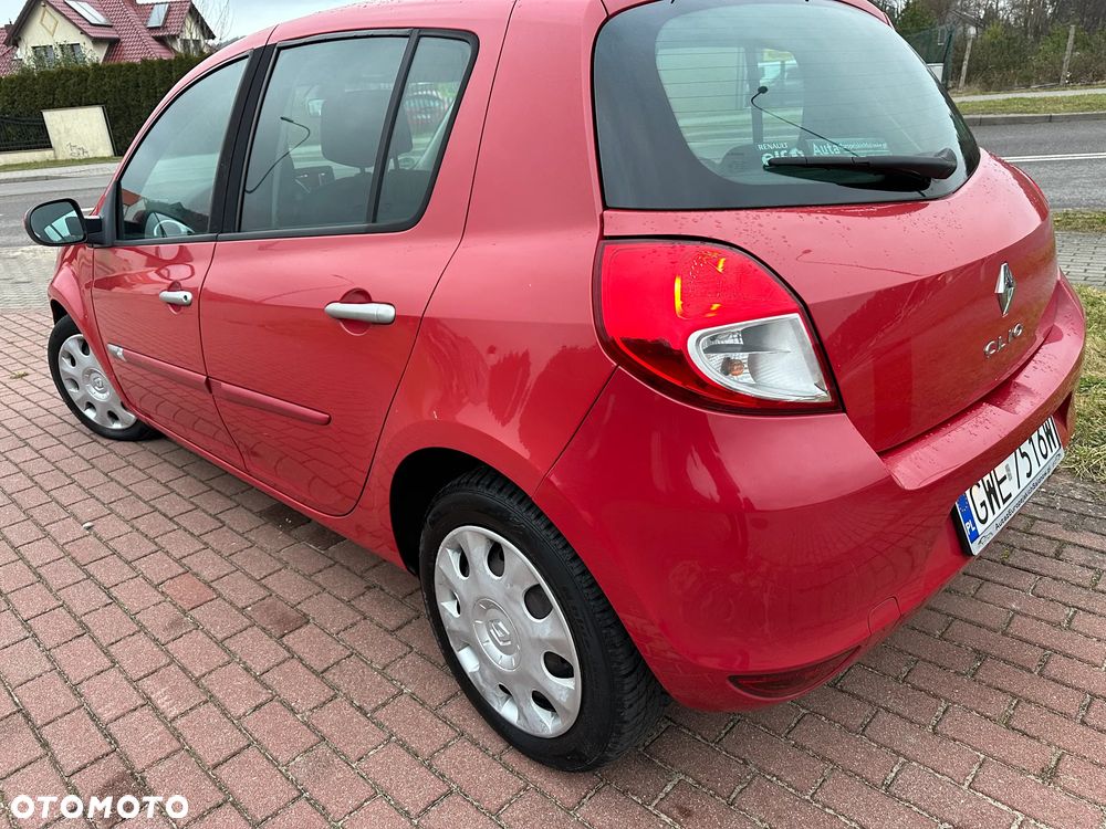 Renault Clio 1.2 TCE Authentique - 13