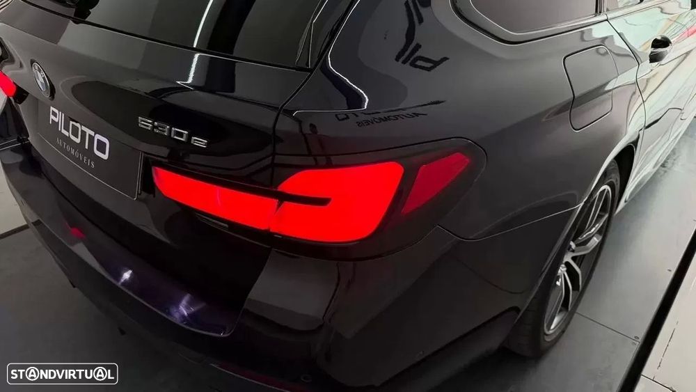 BMW 530 e Pack Desportivo M - 9