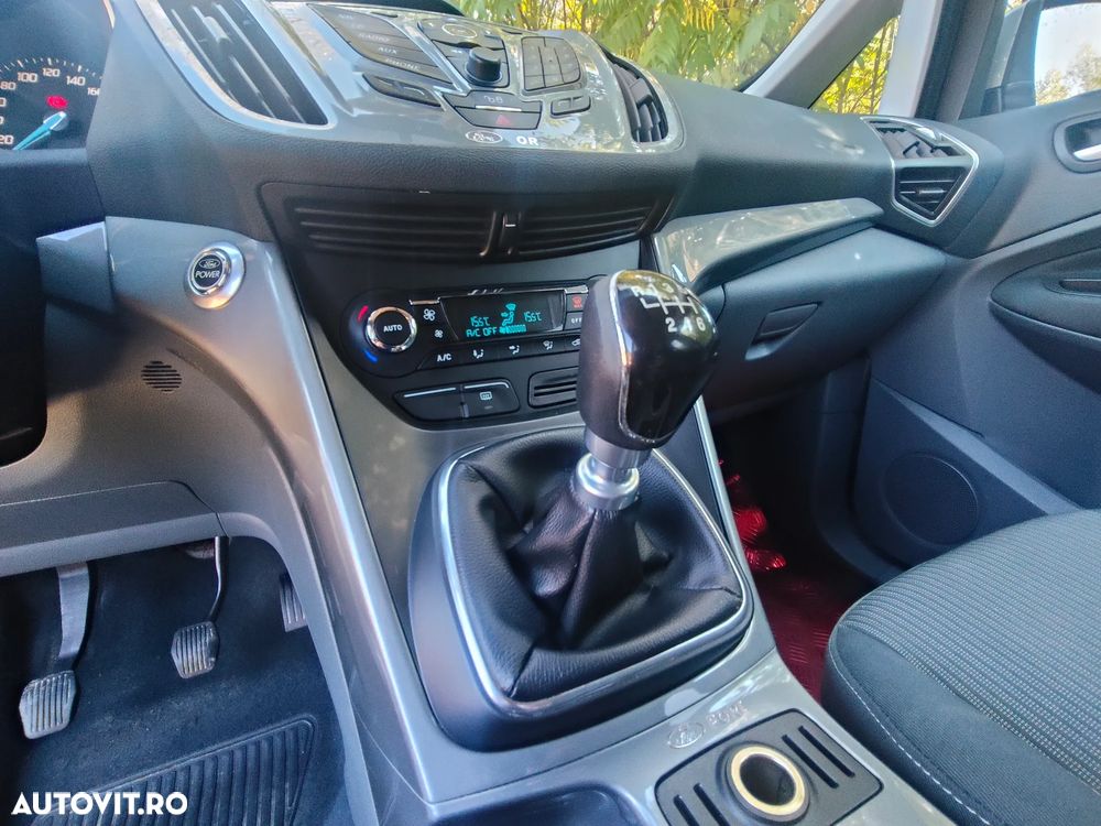 Ford C-Max - 21