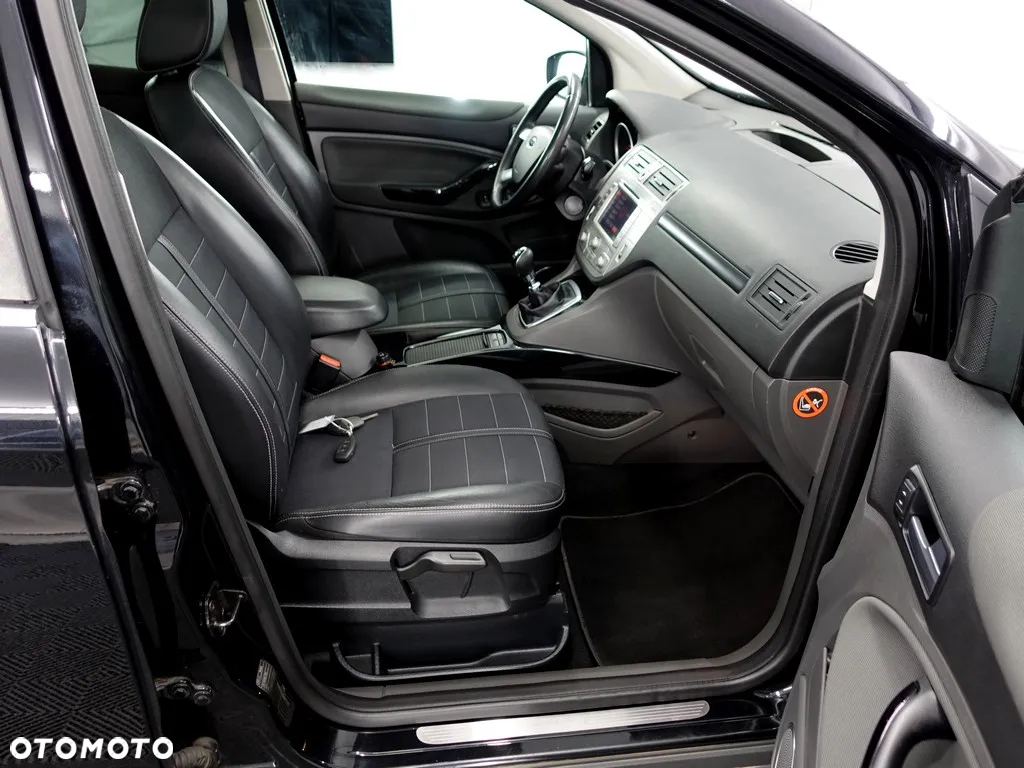 Ford Kuga 2.0 TDCi 4WD Titanium - 7