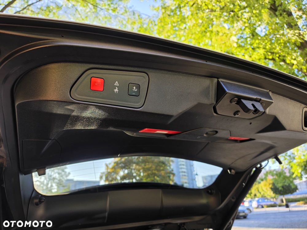 Peugeot 3008 BlueHDi 180 Stop & Start EAT8 GT - 28