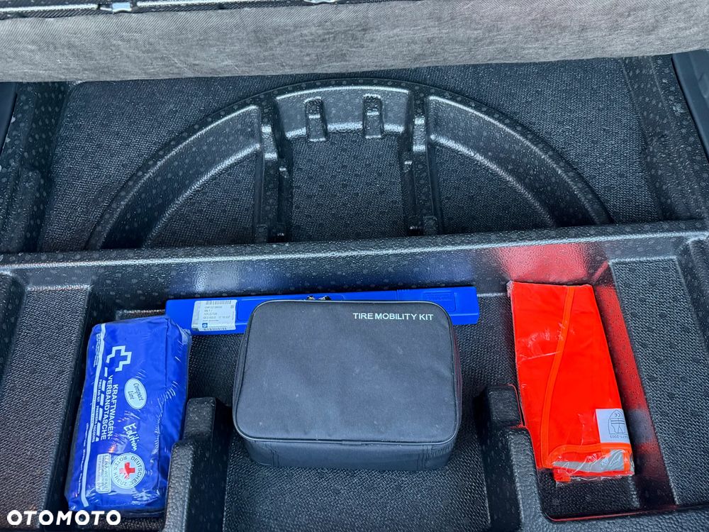 Hyundai Tucson 1.6 GDI BlueDrive Classic 2WD - 28