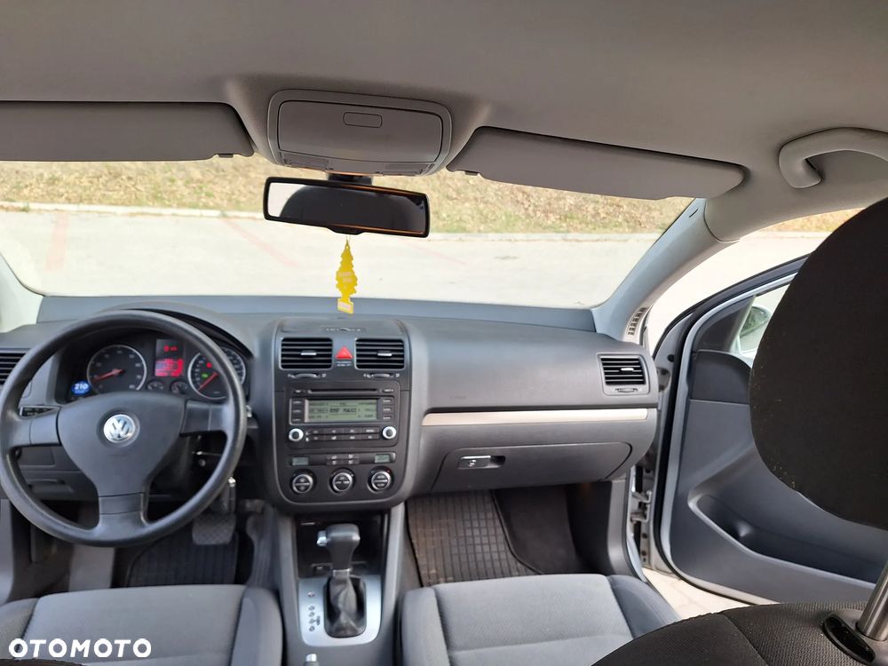 Volkswagen Golf 1.6 FSI Automatik Goal - 15