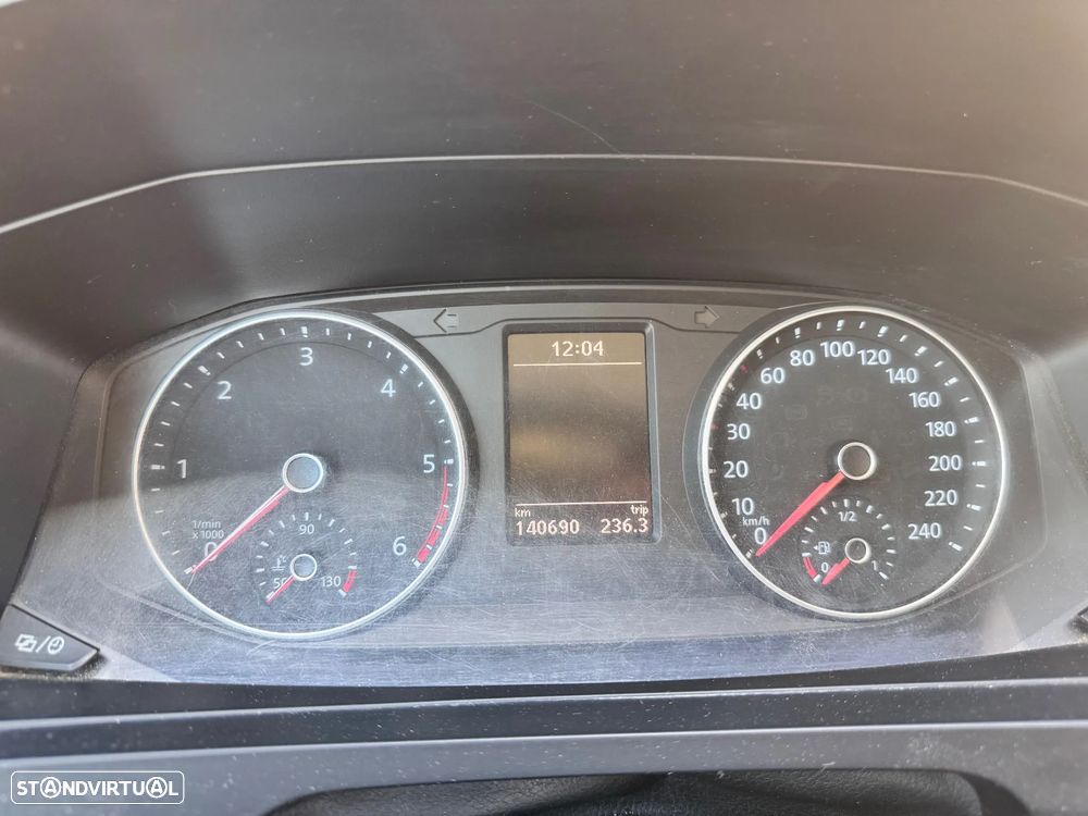 VW Caravelle 2.0 TDi BM Comfortline - 16