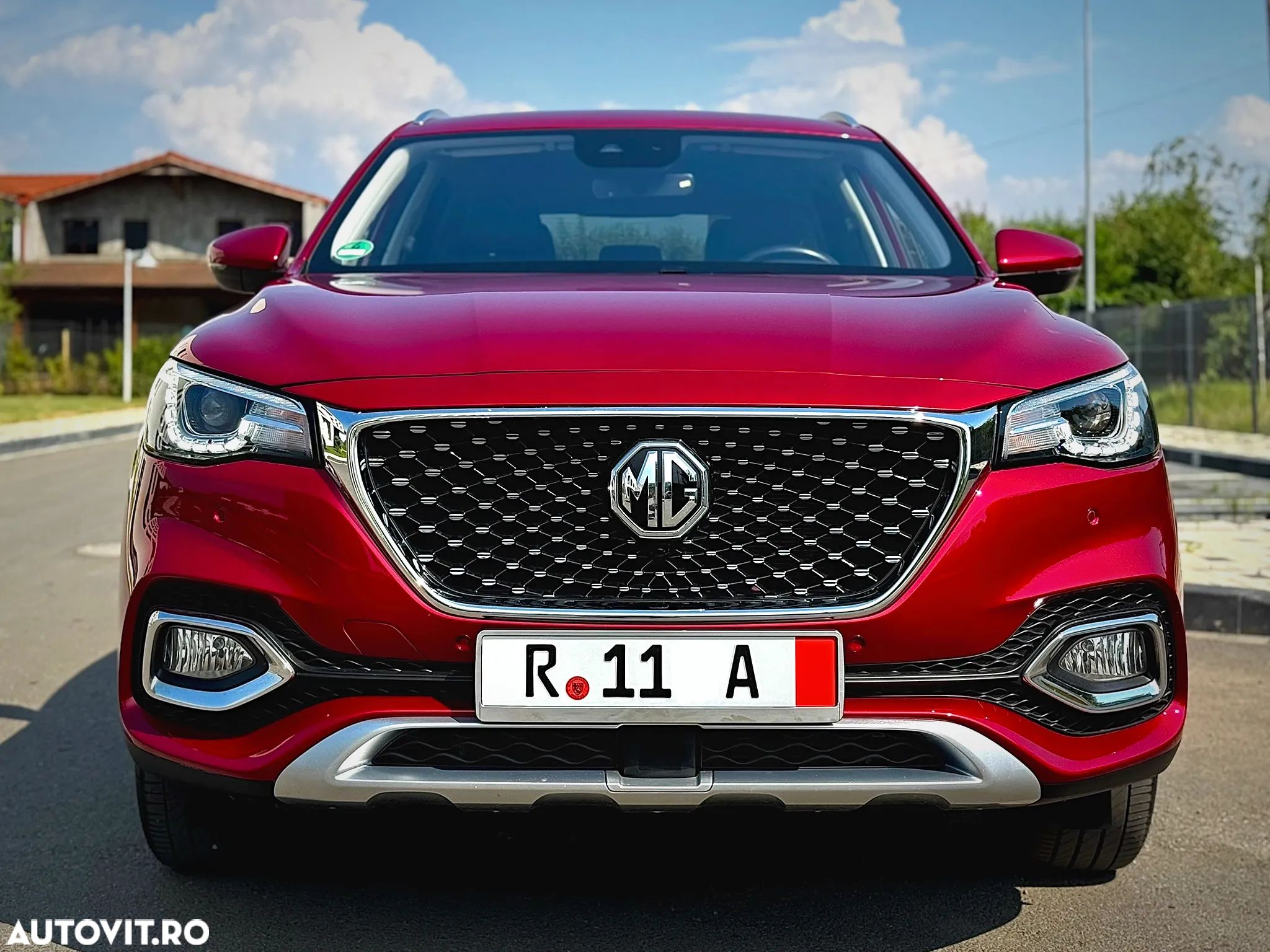 MG EHS 1.5 T-GDi AT PHEV Exclusive - 1