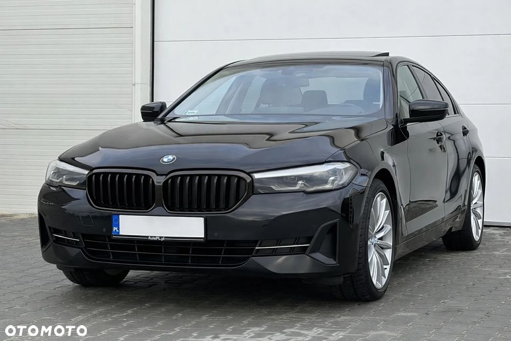 BMW Seria 5 520d xDrive Sport - 12
