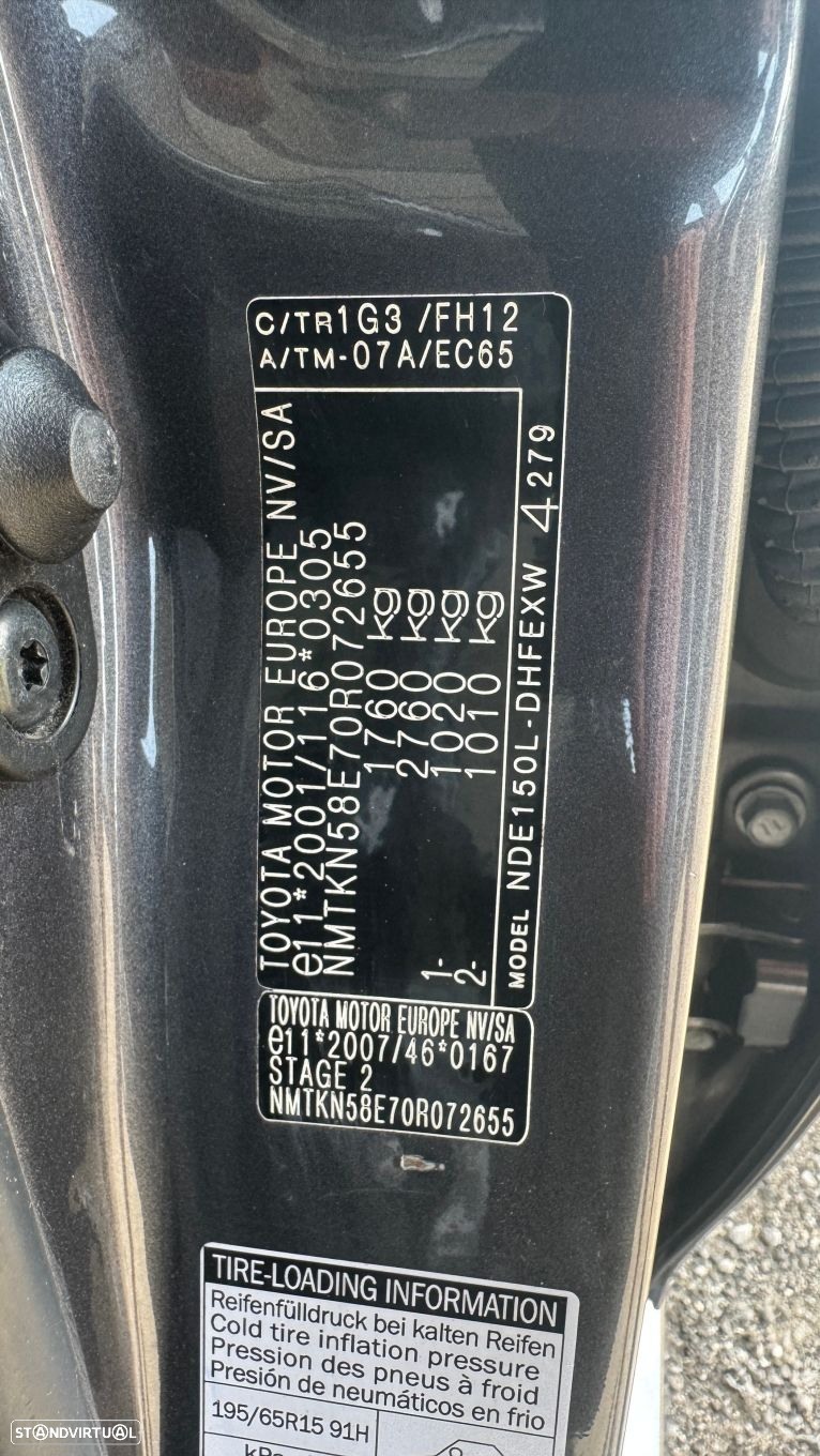 Toyota Auris 1.4 D-4D ACtive - 27