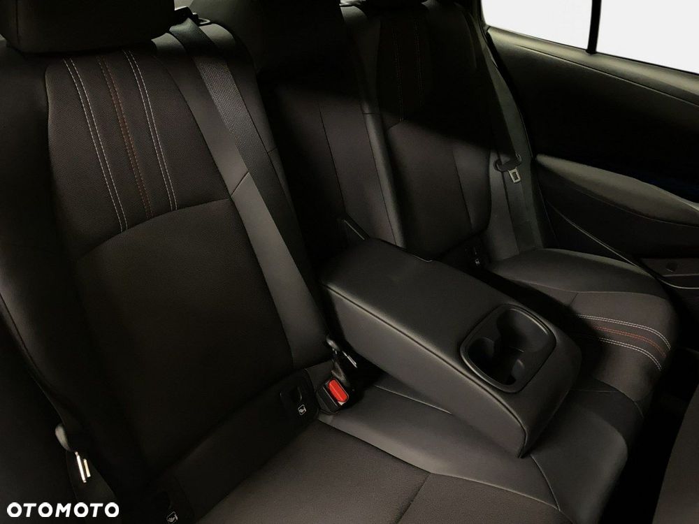 Toyota Corolla - 12