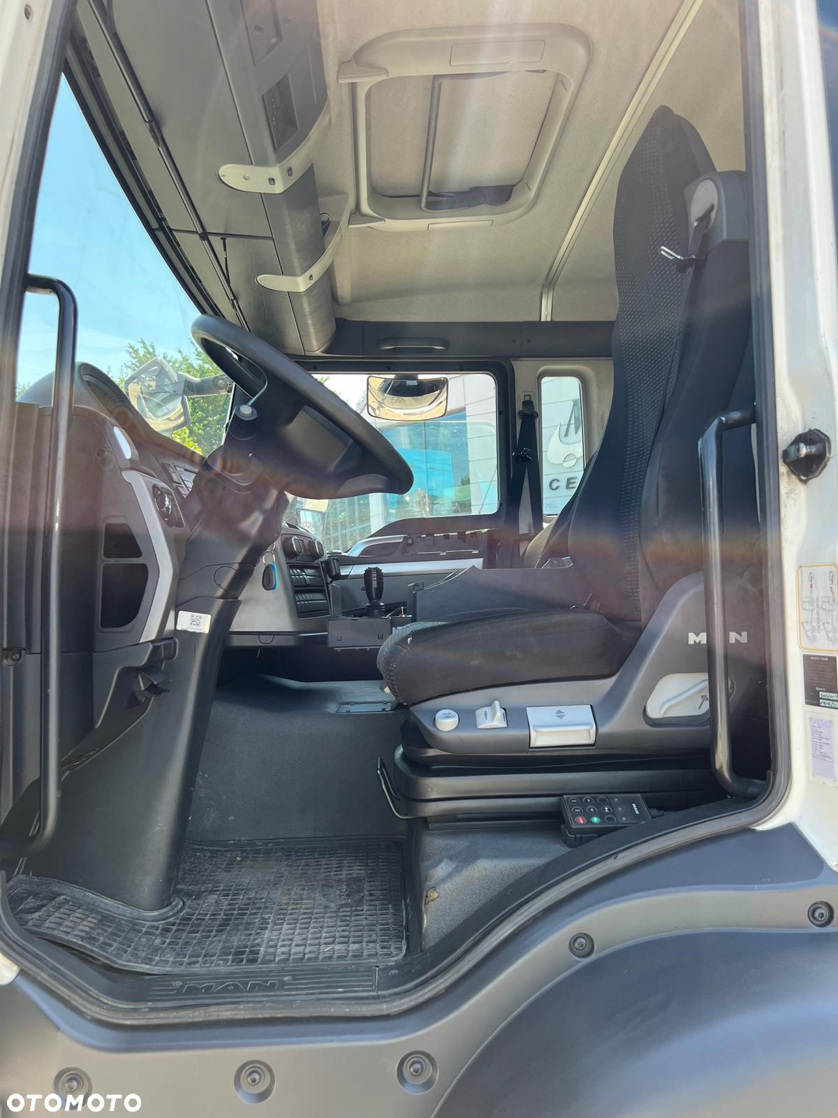 MAN TGS 18.320 / AUTOMAT / MULTILIFT 14 TON / HAKOWIEC  / SERWISOWANY / 1 WŁ. / DŁUGI ROZSTAW OSI - 17