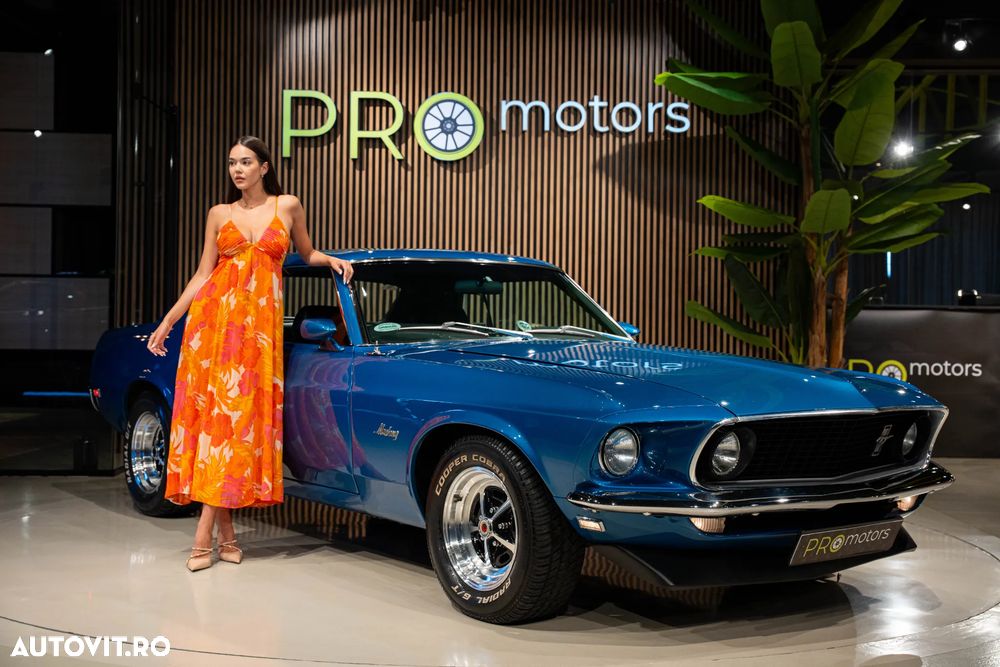 Ford Mustang - 10
