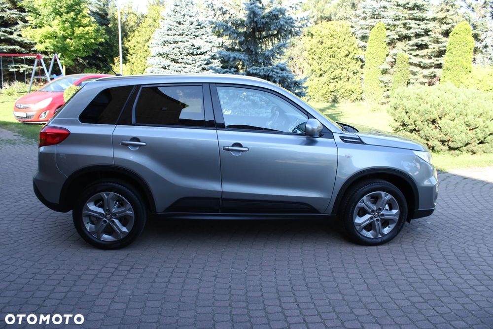 Suzuki Vitara 1.6 Premium 2WD - 9