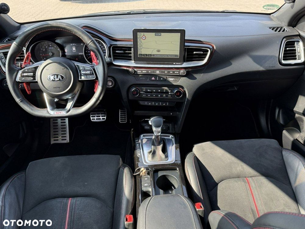 Kia Ceed 1.6 T-GDI GT DCT - 14