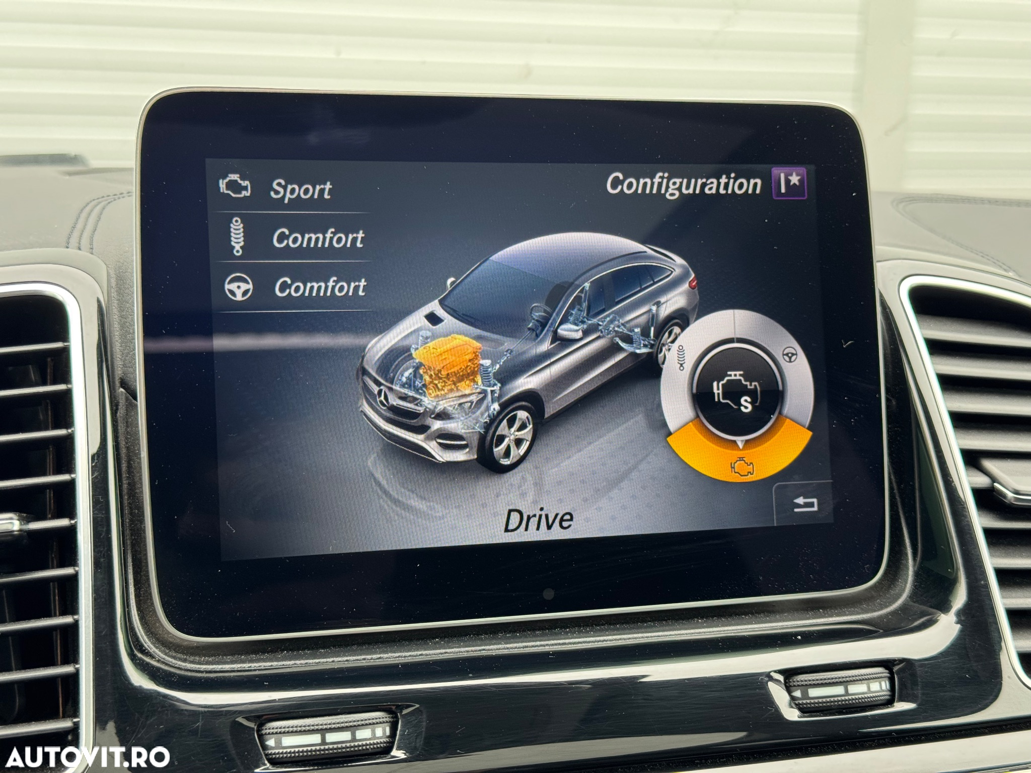 Mercedes-Benz GLE Coupe 350 d 4MATIC - 24