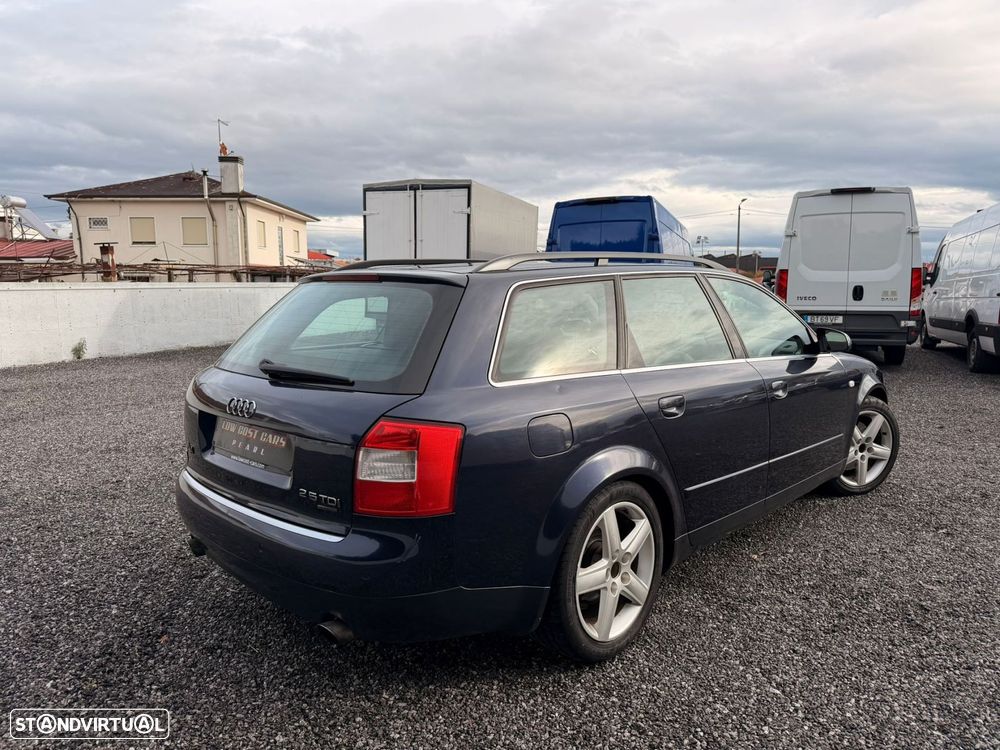 Audi A4 Avant 2.5 TDI quattro - 3