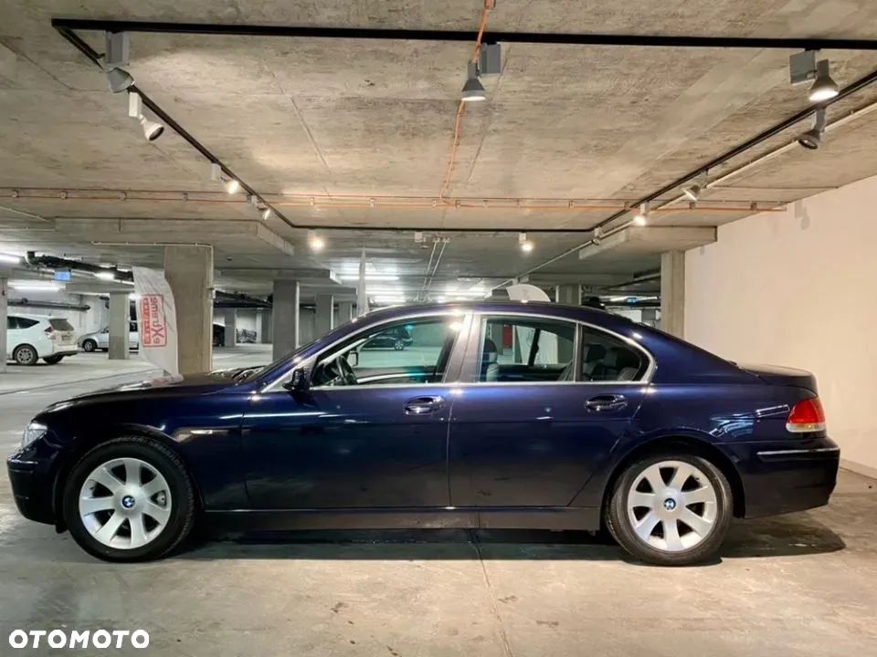 BMW Seria 7 740i - 6