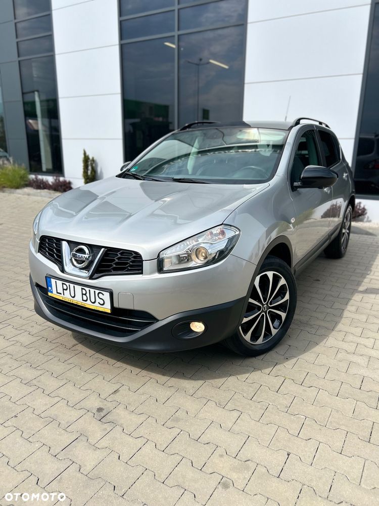 Nissan Qashqai - 1