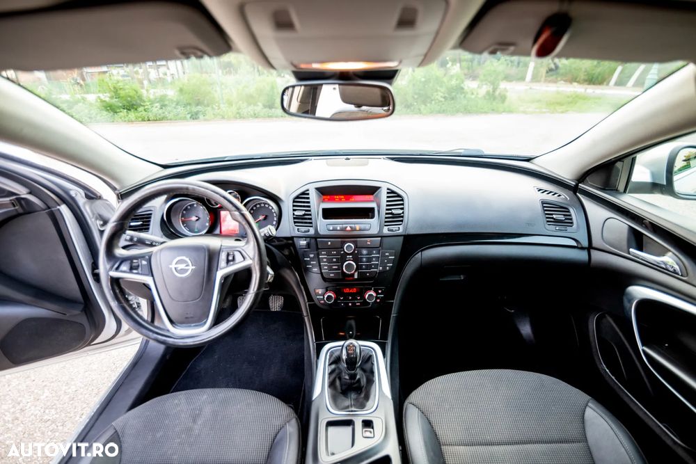 Opel Insignia 1.6 Turbo Sport - 3