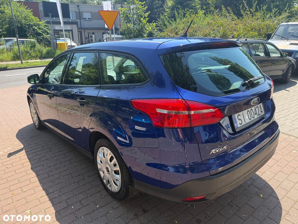 Ford Focus - 13