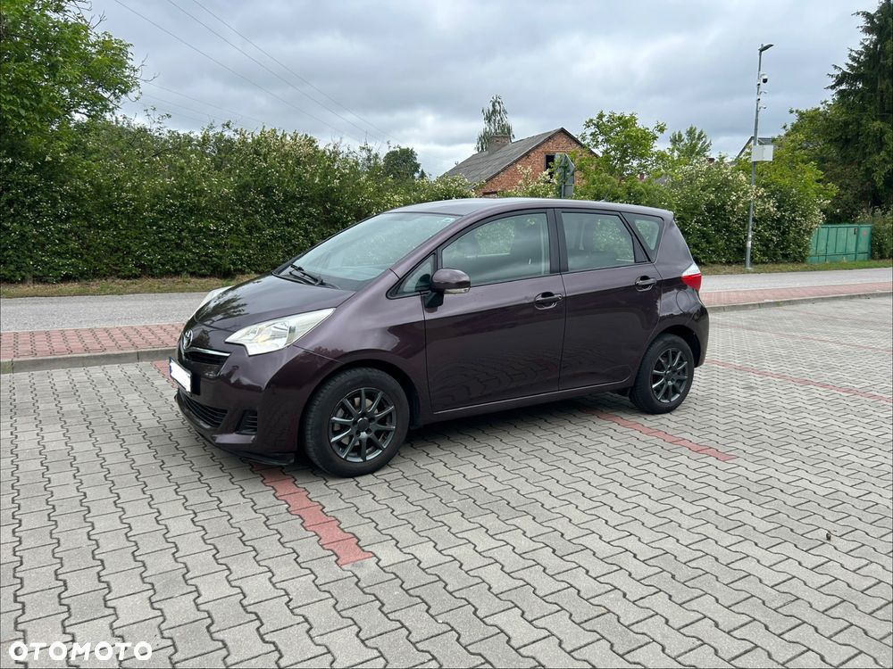 Toyota Verso S 1.33 VVT-i - 2