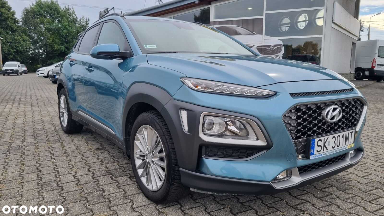 Hyundai Kona - 11