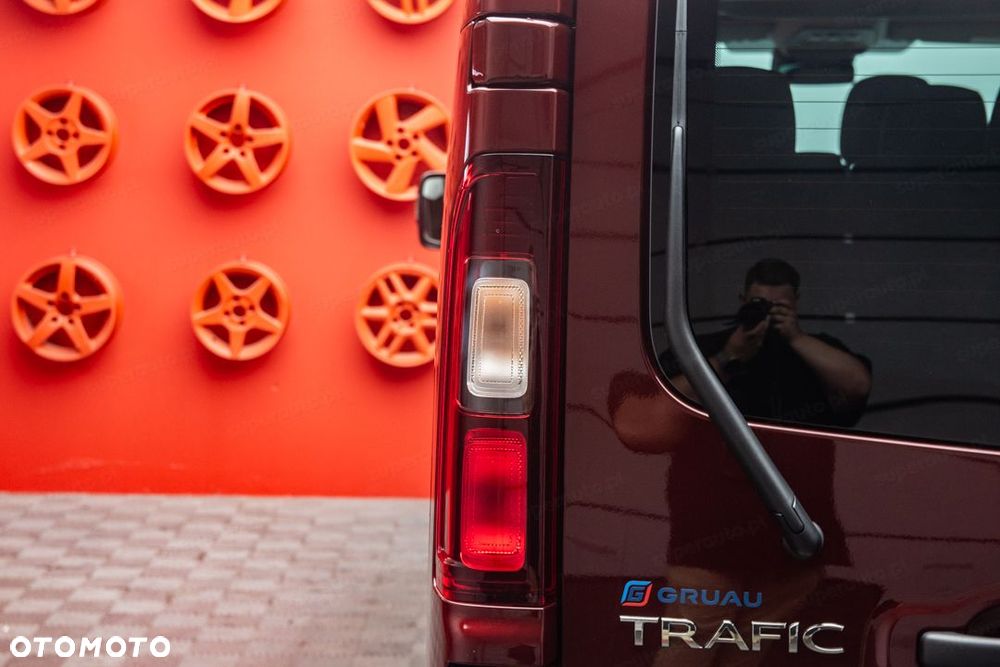 Renault Trafic Kombi L2H1 AT9 2.0 170KM - 11