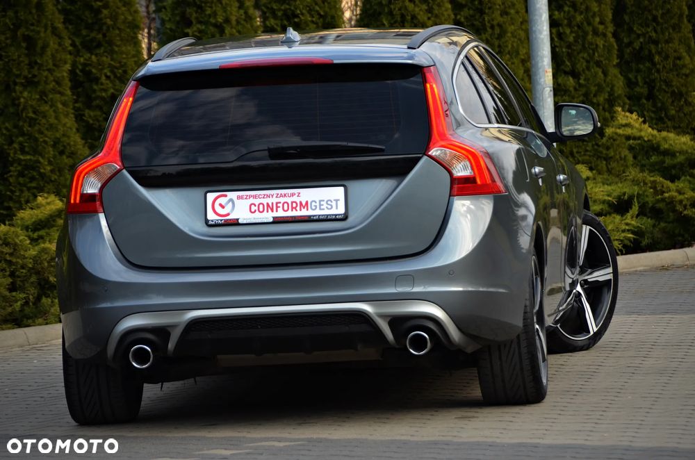 Volvo V60 D2 Drive-E R-Design Momentum - 15
