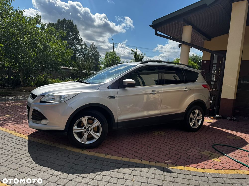 Ford Escape 1.6 EcoBoost AWD SE - 3
