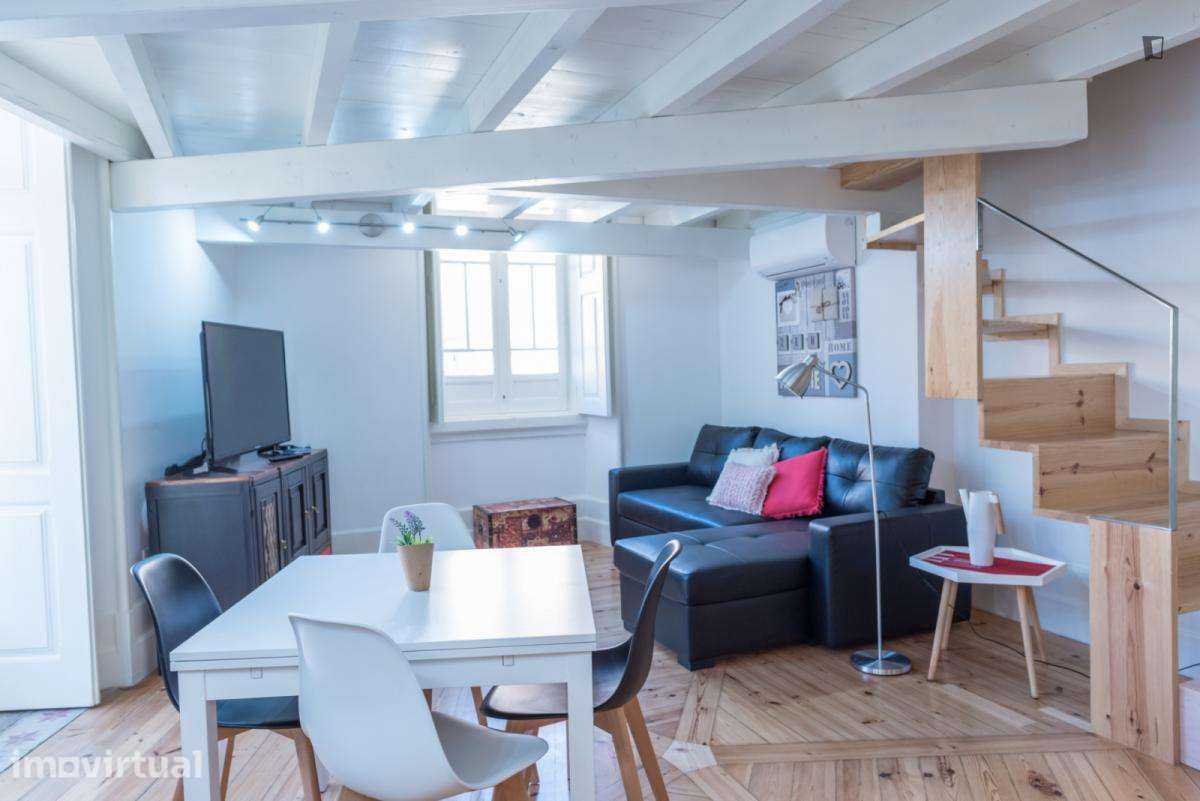 Apartamento com 3 quartos - localizado em Montes Claros Coimbra - Grande imagem: 2/26