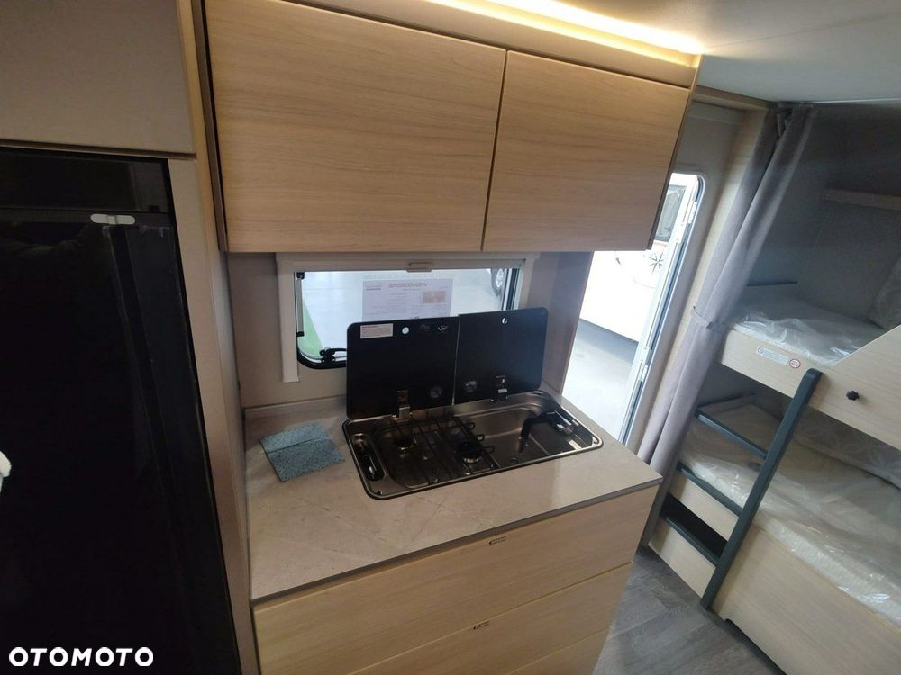 Weinsberg CaraCito 470 QDK - dla 4 osób z niskim DMC 1250 KG - 11