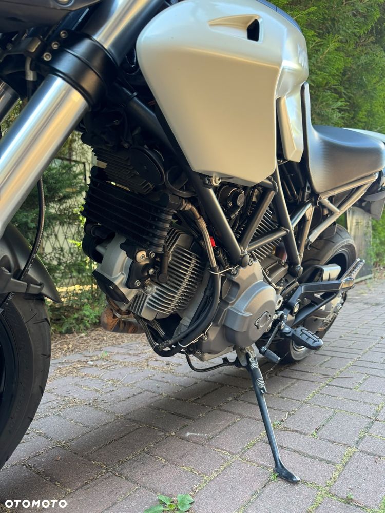 Ducati Hypermotard - 4