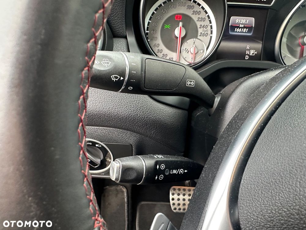 Mercedes-Benz CLA 220 d 7G-DCT AMG Line - 12