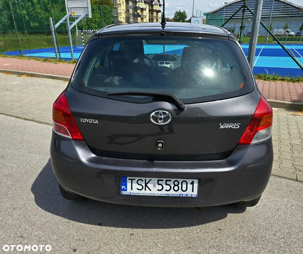 Toyota Yaris 1.33 VVT-i Cool - 3