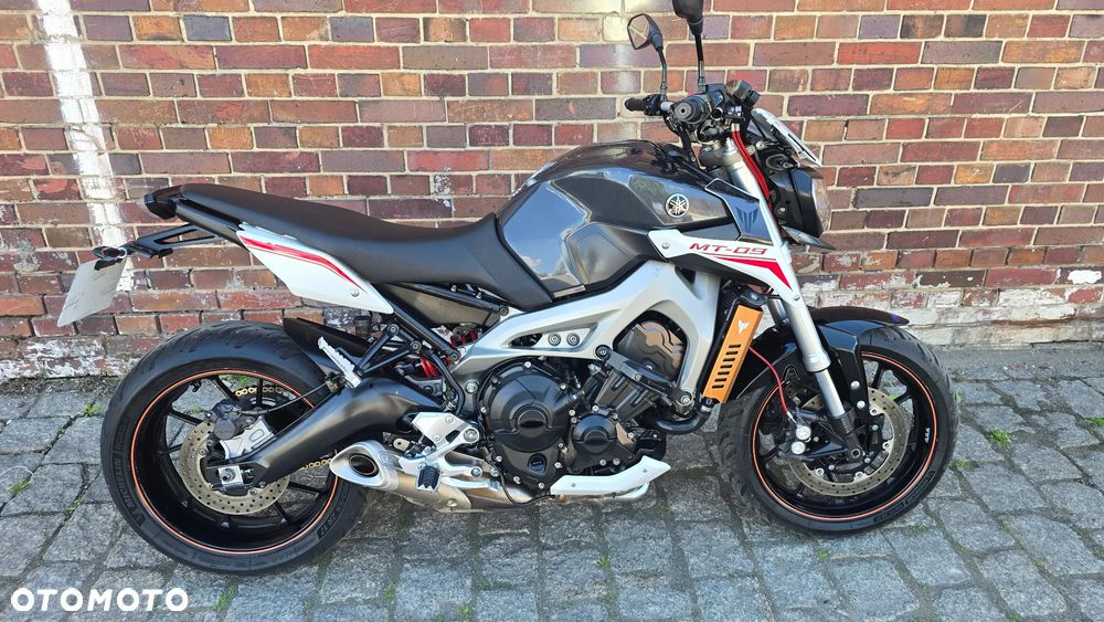 Yamaha MT - 21