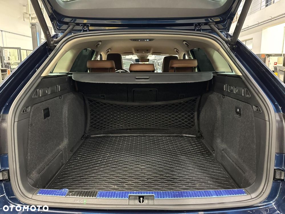 Skoda Superb 2.0 TSI L&K DSG - 33