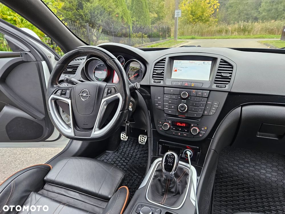 Opel Insignia 2.0 CDTI ecoFLEX Business Cosmo - 23