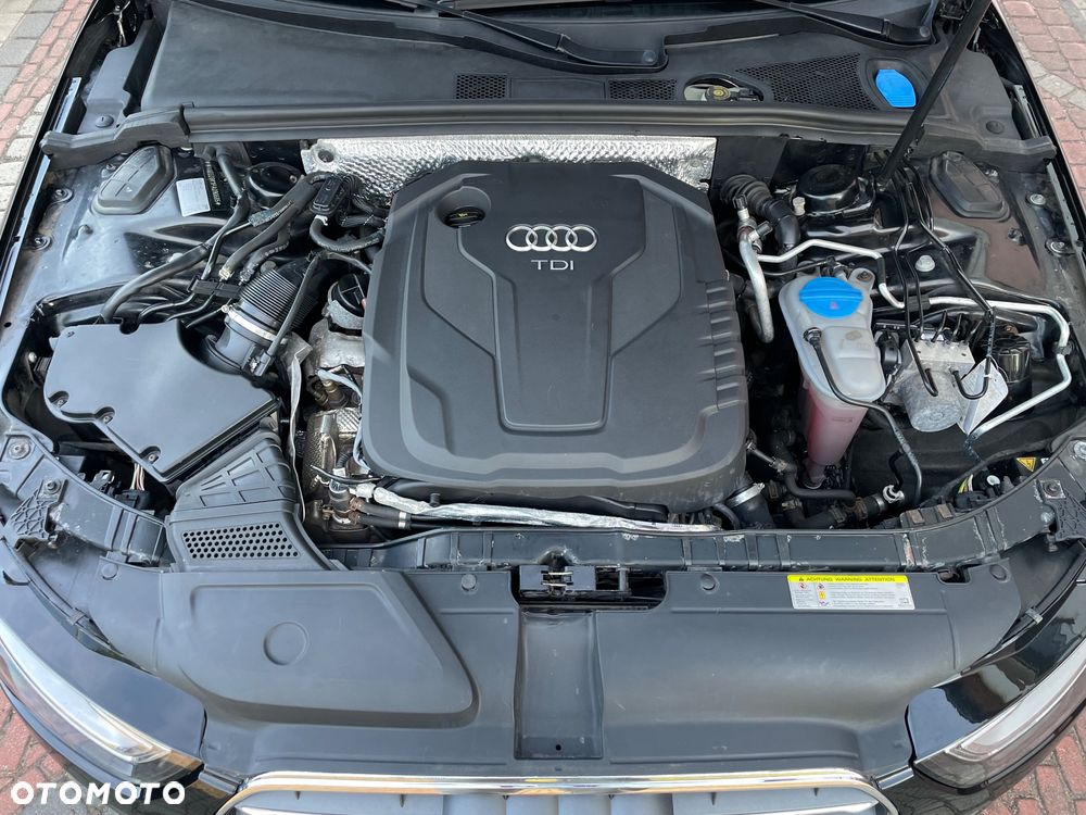 Audi A4 Avant 2.0 TDI ultra - 22