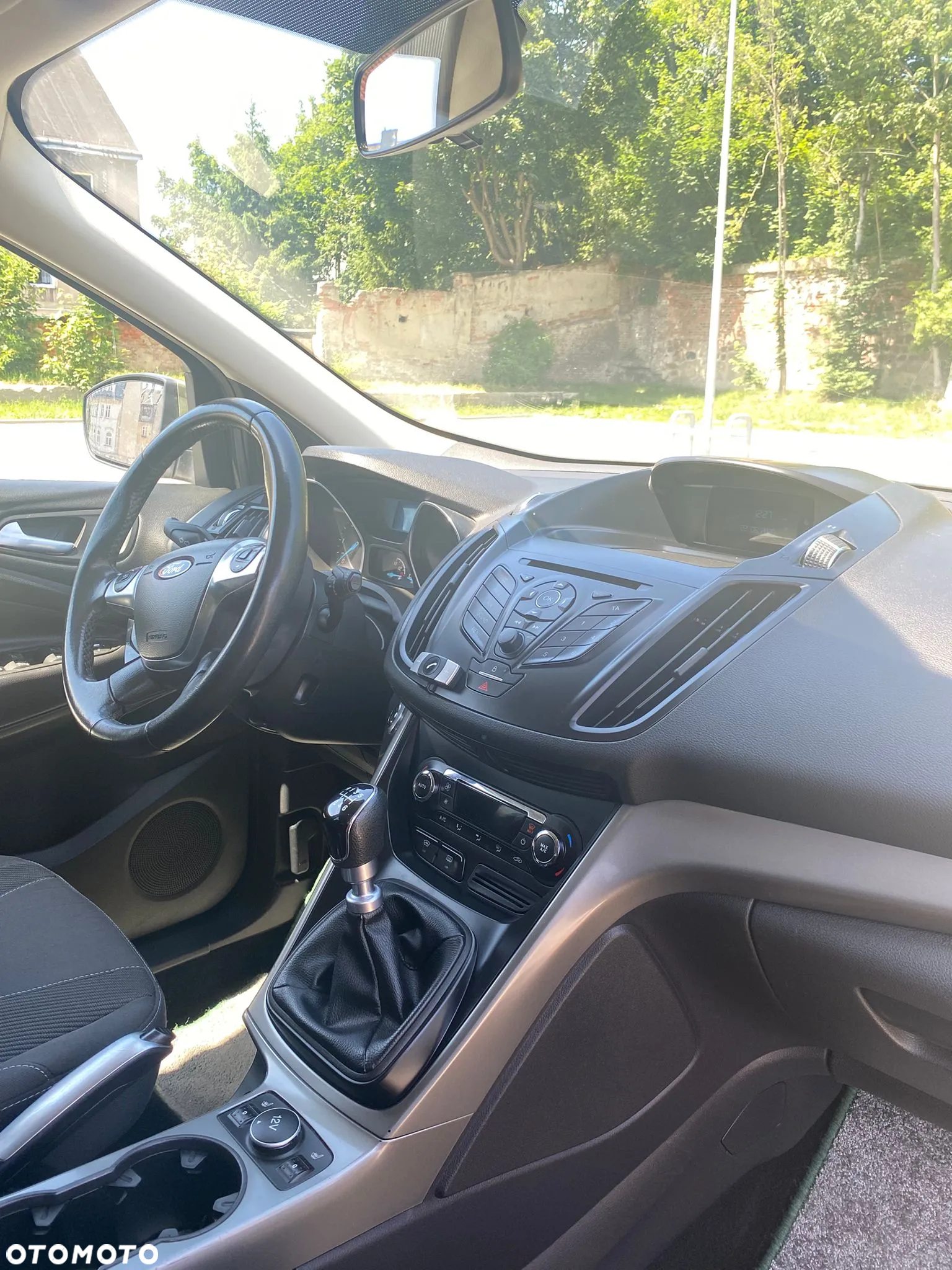 Ford Kuga 2.0 TDCi FWD Trend - 4