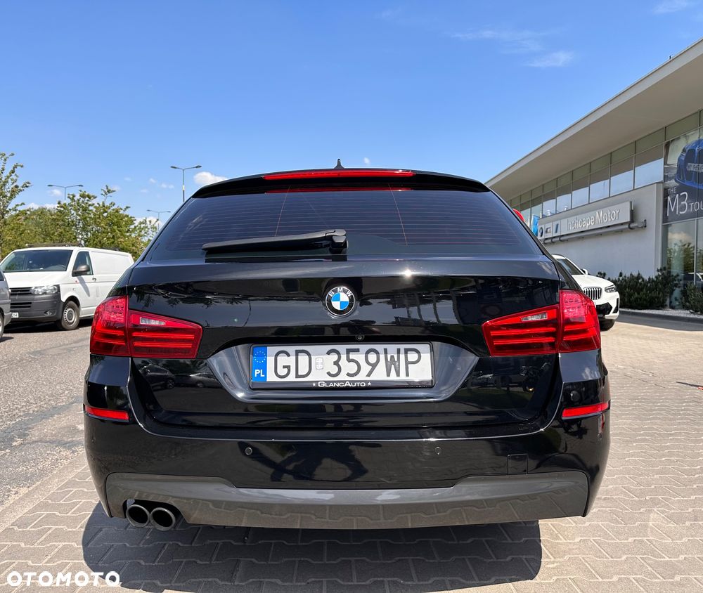BMW Seria 5 520d xDrive - 7