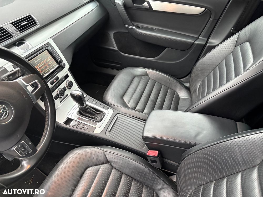 Volkswagen Passat Variant 2.0 TDI DSG BlueMotion Technology Highline - 6