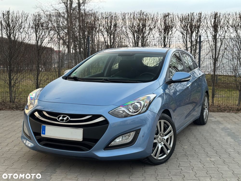 Hyundai i30 1.6 Automatik Style - 2